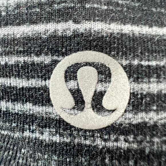 Lululemon Align High Rise Pant Legging Black Gray Striped Elastic Waist Size 4 - Picture 6 of 7